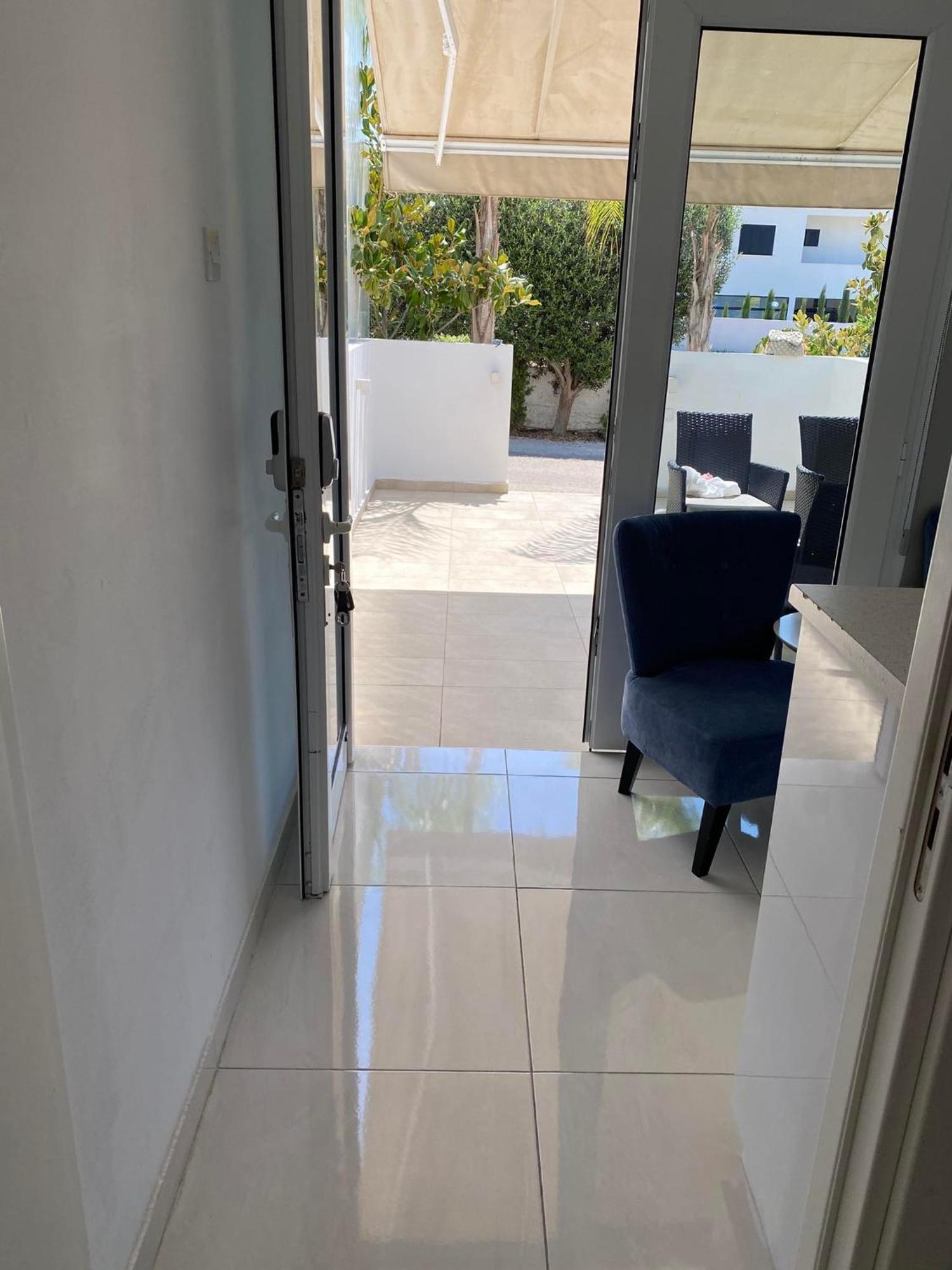 Nissi49 Apartament